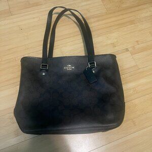 Coach brown signature tote/shoulder bag